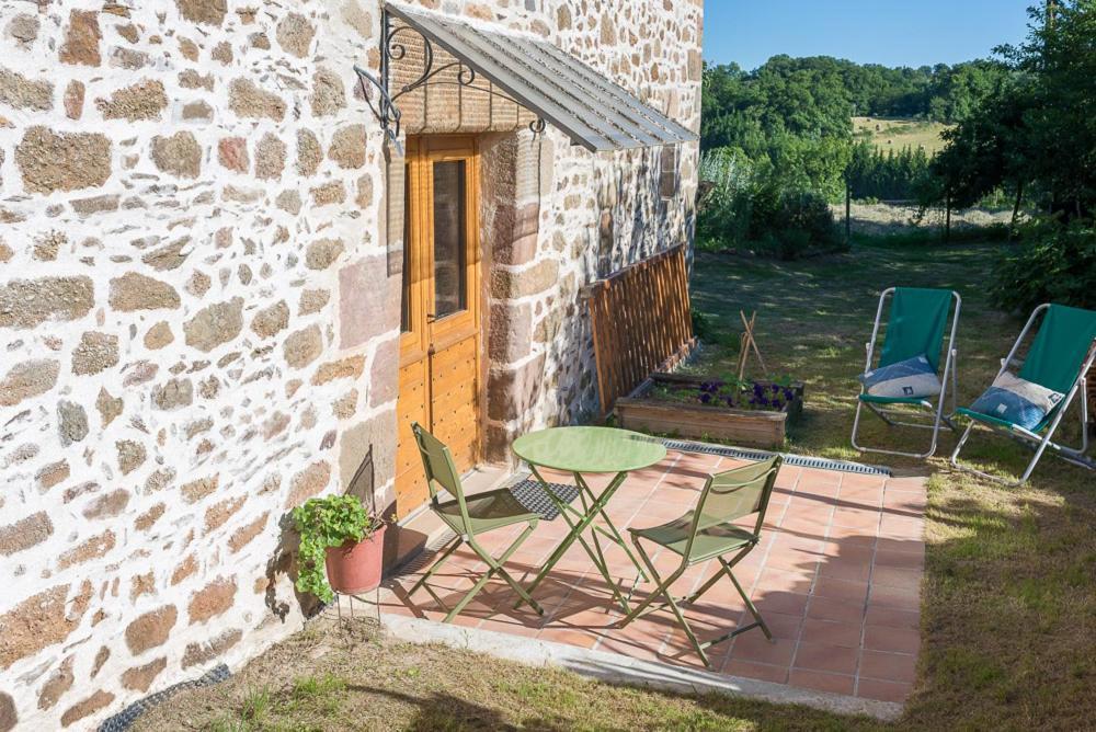 Les Granges De Cassard Bed & Breakfast Anglars ภายนอก รูปภาพ
